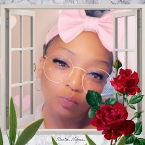 Meet your Posher, Cassandra